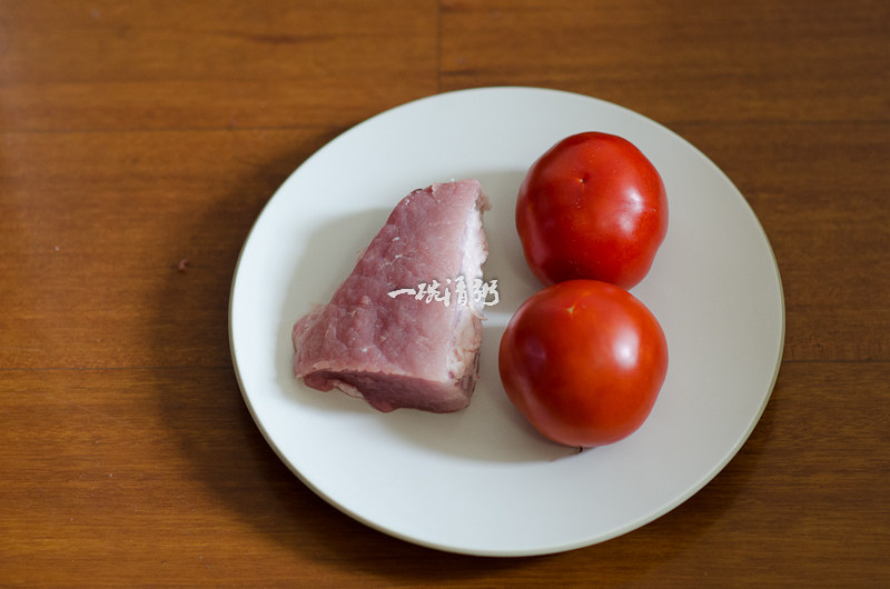 番茄肉片步骤1