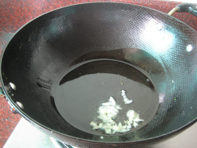 香菇西兰花步骤5