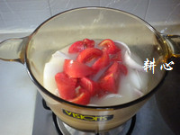 洋葱番茄鲫鱼汤步骤9