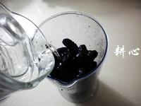 鲜榨桑葚汁步骤6