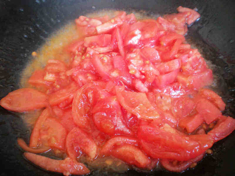 番茄菜花炒肉片步骤11