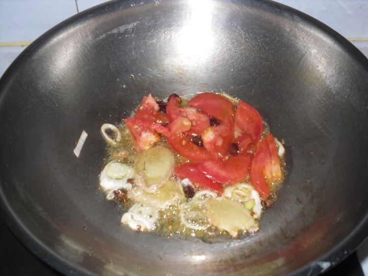 西红柿豆腐皮步骤10