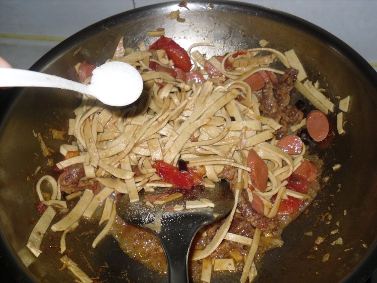 西红柿豆腐皮步骤14