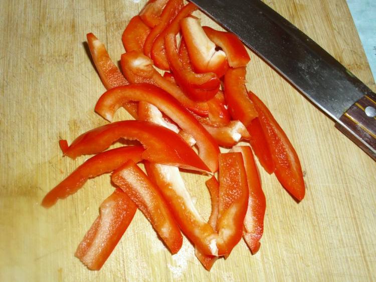 彩椒炒豆干步骤1