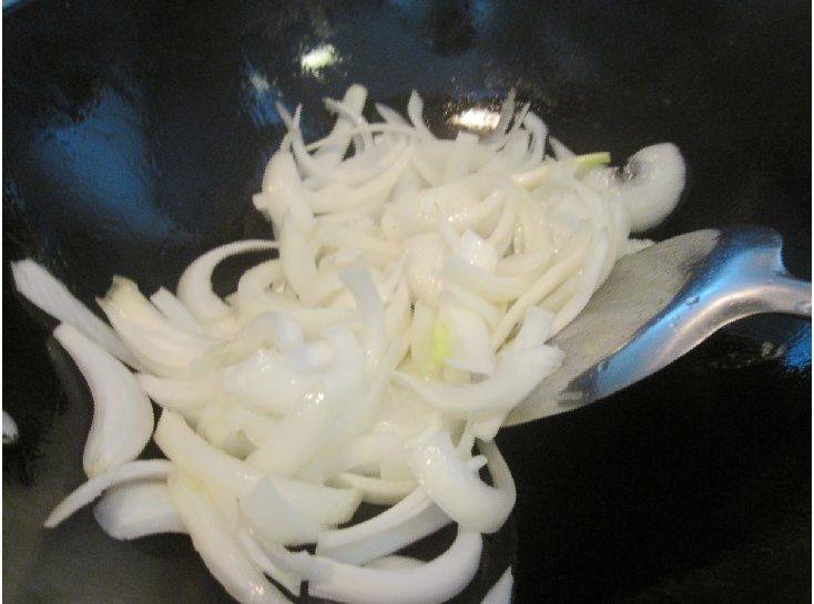 肉片炒洋葱豆干步骤5