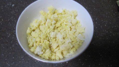 蛋黄豆腐步骤2