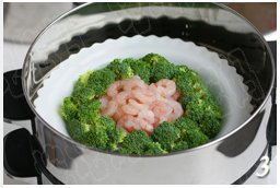 西兰花蒸虾仁步骤3