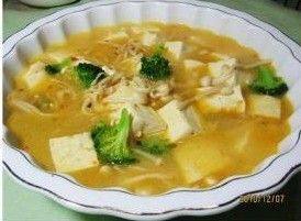 剁椒金针豆腐汤步骤7