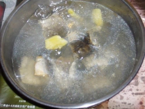 苹果生鱼汤步骤5