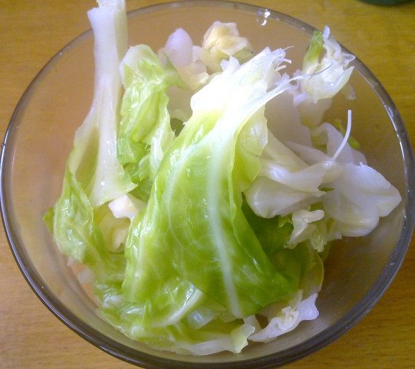 清香手撕圆白菜步骤4