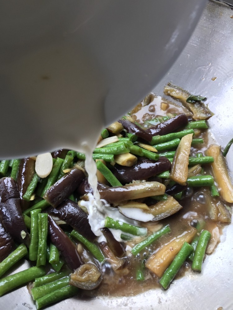 豇豆烧茄子步骤20