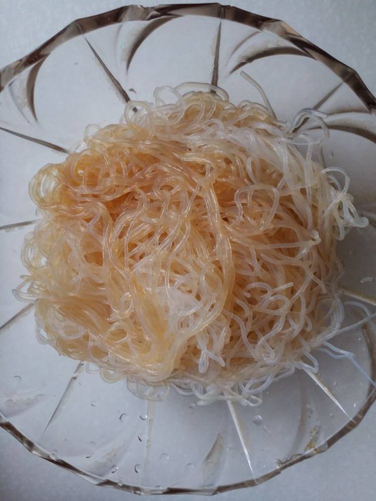 凉拌粉丝黑木耳杂蔬步骤5