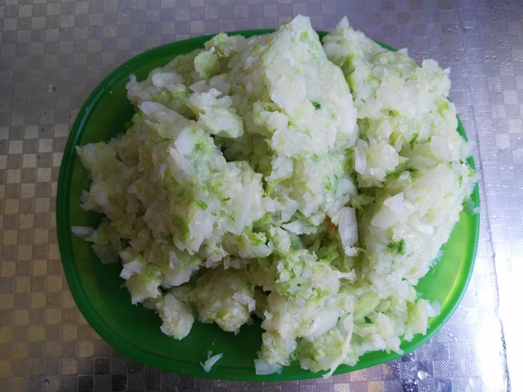 大白菜三鲜素饺子步骤8