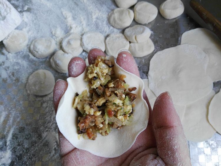 大白菜三鲜素饺子步骤13