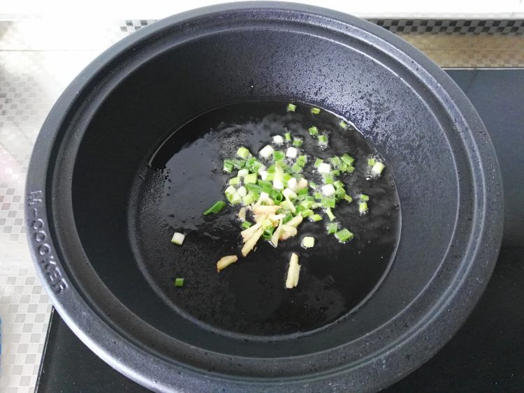 焖莜面鱼鱼步骤8