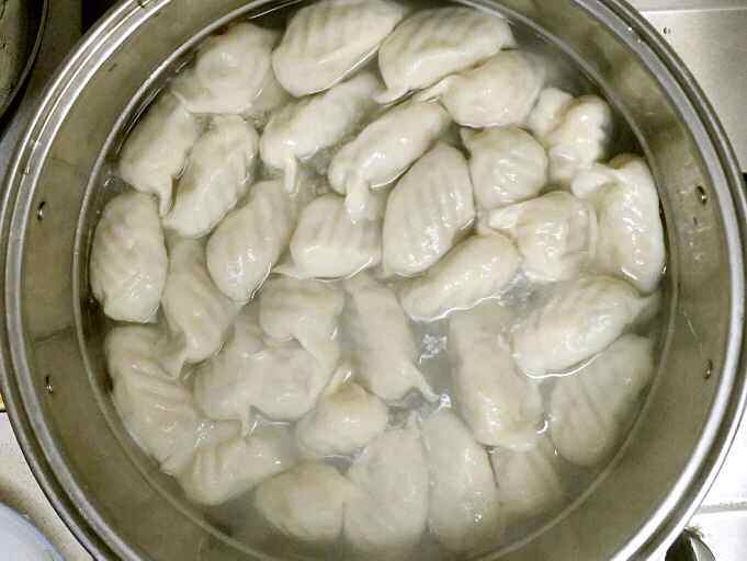 猪肉芹菜饺子步骤13