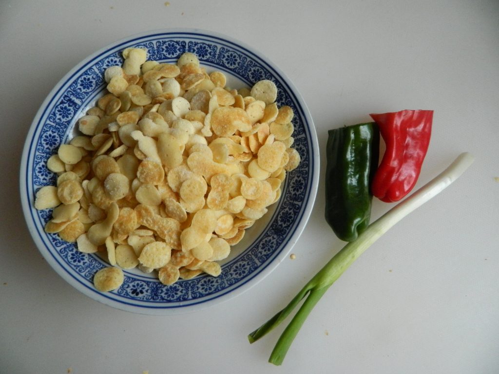 浇汁豆饼步骤1