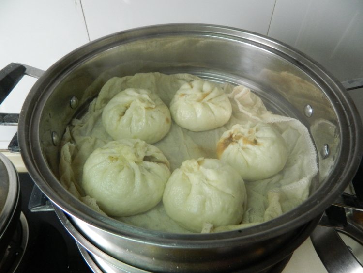苔干菜粉丝包步骤16