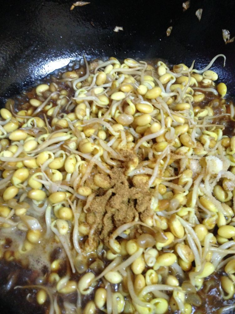 素炒黄豆芽步骤7