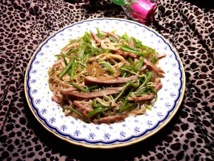 芹菜针菇粉步骤10