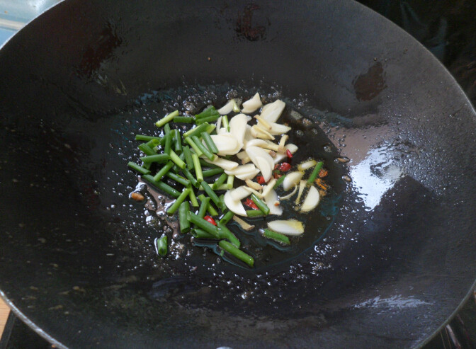 芹菜炒肉丝步骤4