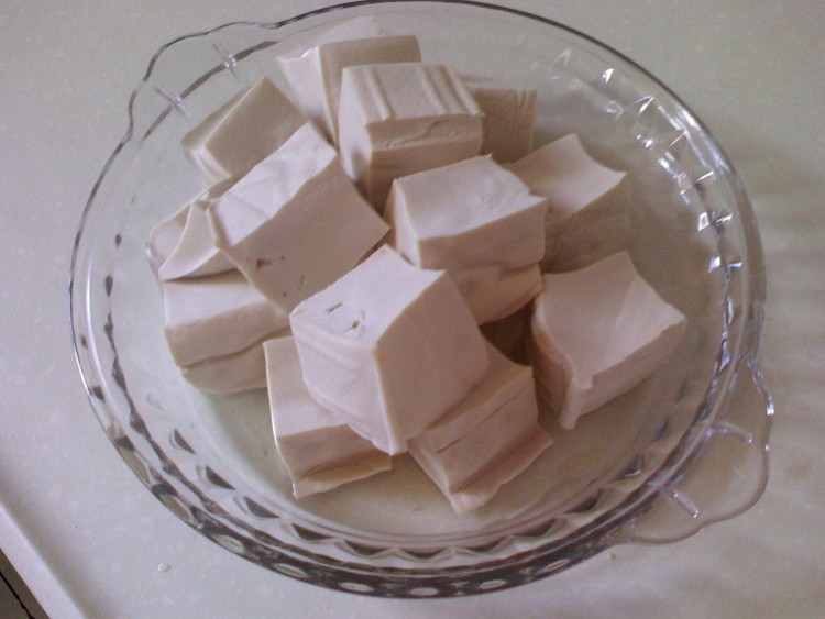 白菜烧豆腐步骤2