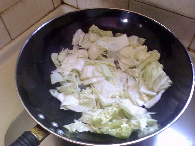 白菜烧豆腐步骤4