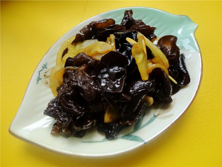 木耳拌黄瓜步骤9