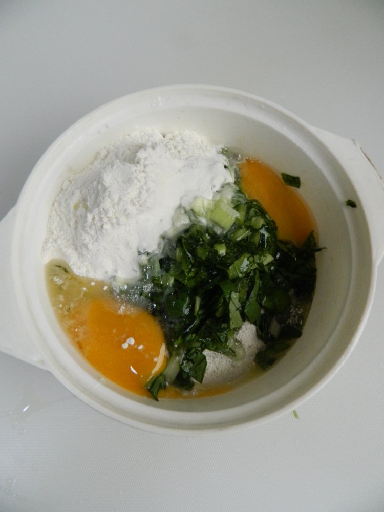 莜麦面蔬菜蛋饼步骤3