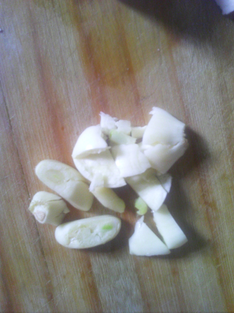 蒜香香菇豆腐步骤3