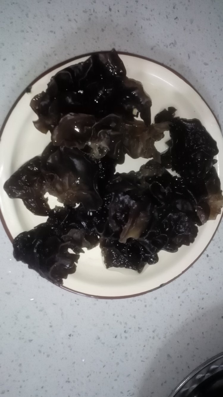 生菜鱼头汤步骤5