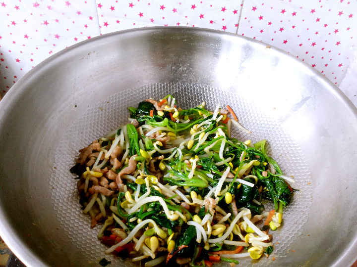三丝菠菜步骤8