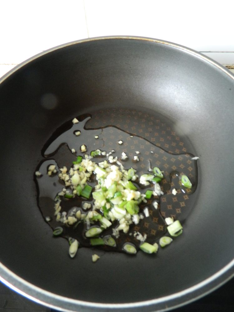 肉末蒸茄子步骤8
