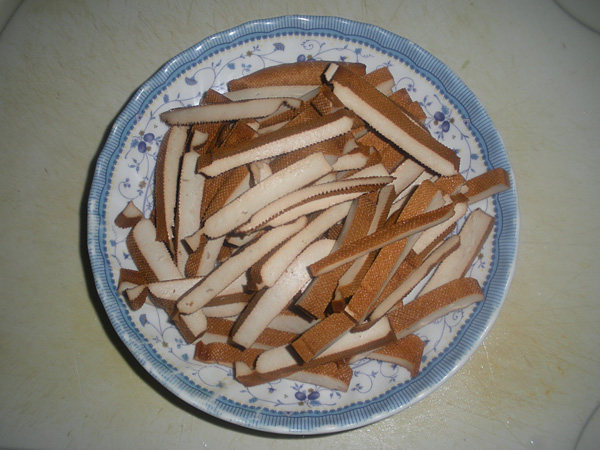 香干炒西芹步骤4