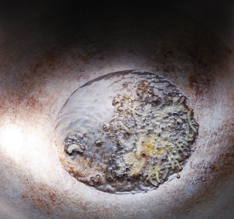 芦笋炒虾仁步骤3
