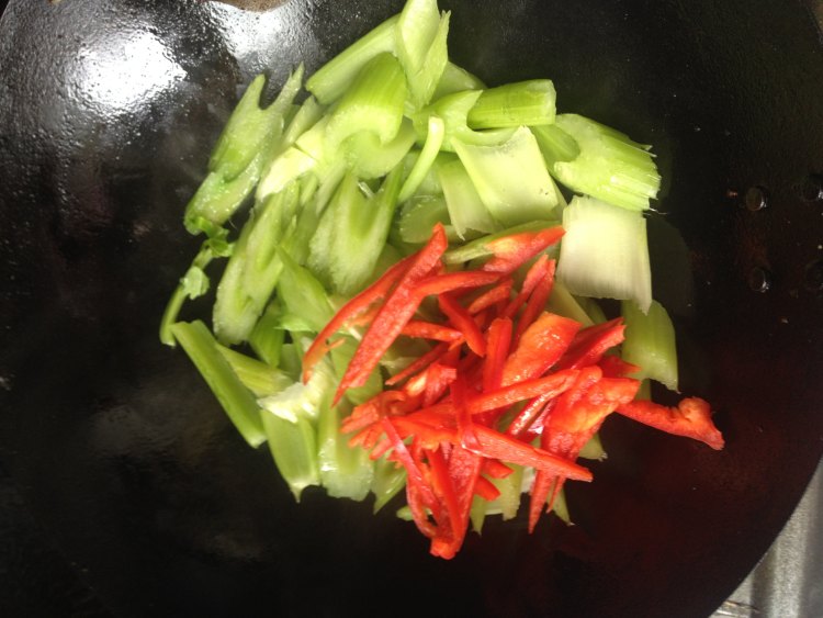 豆腐皮西芹步骤10