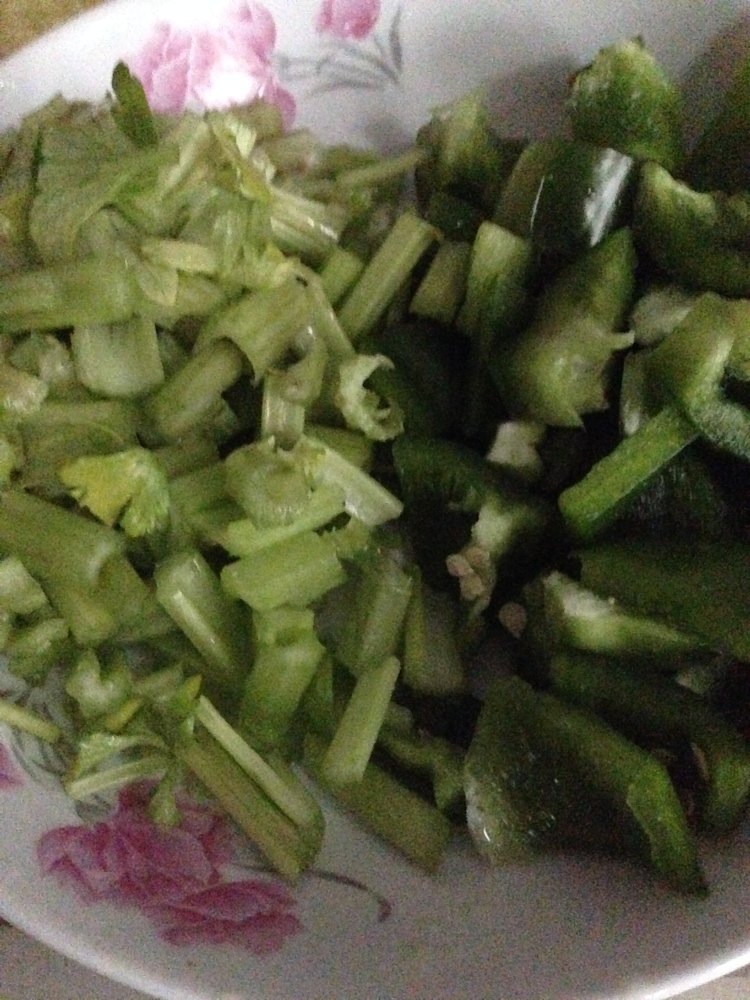 蔬菜炒饼步骤4