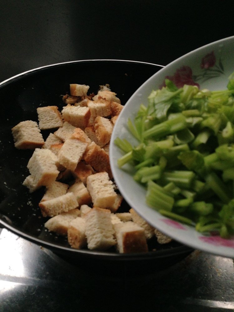蔬菜炒饼步骤13