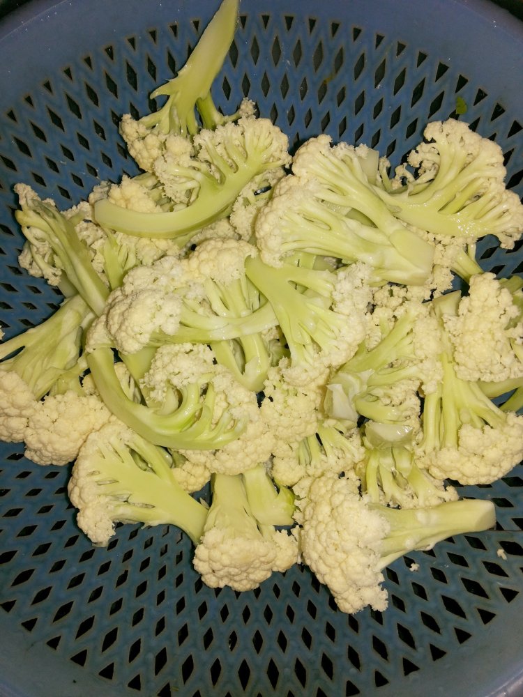 肉片炒菜花步骤3
