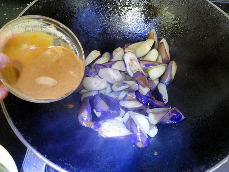 酱烧茄子步骤8