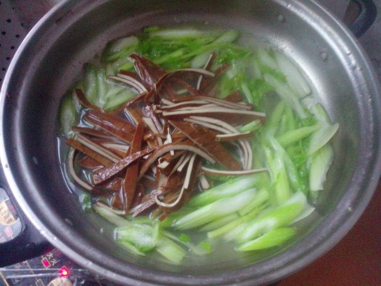 芹菜拌豆干步骤6