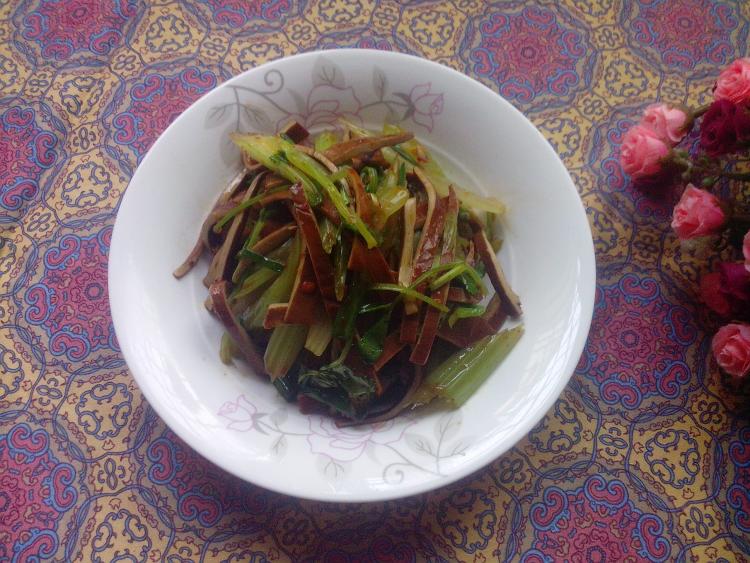 芹菜拌豆干步骤14
