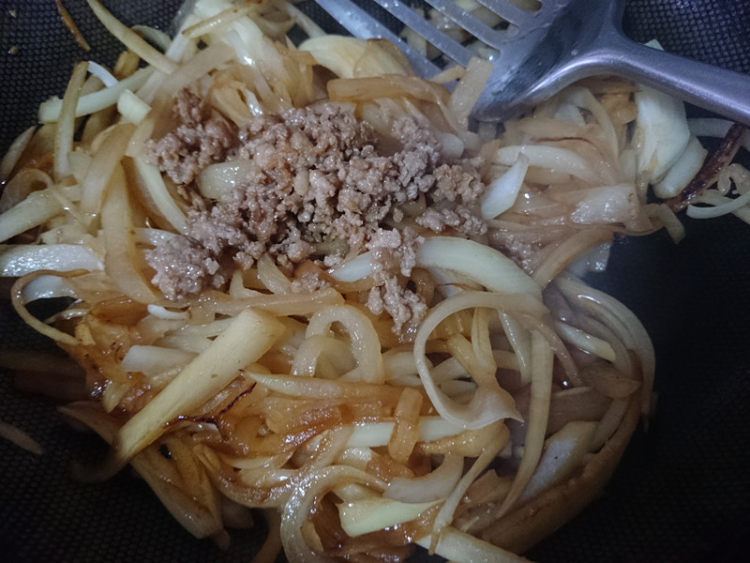肉末洋葱炒白萝卜丝步骤9
