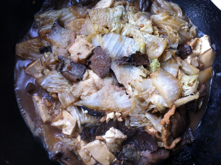 白菜豆腐榛蘑炒肉步骤9