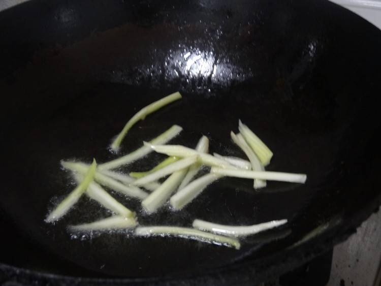 炒荷兰豆时蔬步骤6
