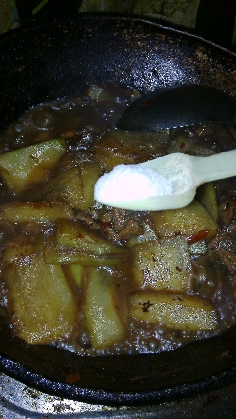 冬瓜炒肉片步骤7