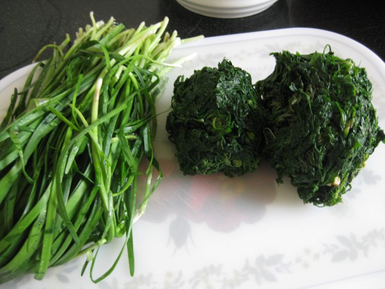 荠菜馅菜饽饽步骤3
