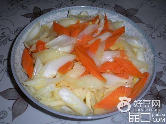 洋葱炒胡萝卜