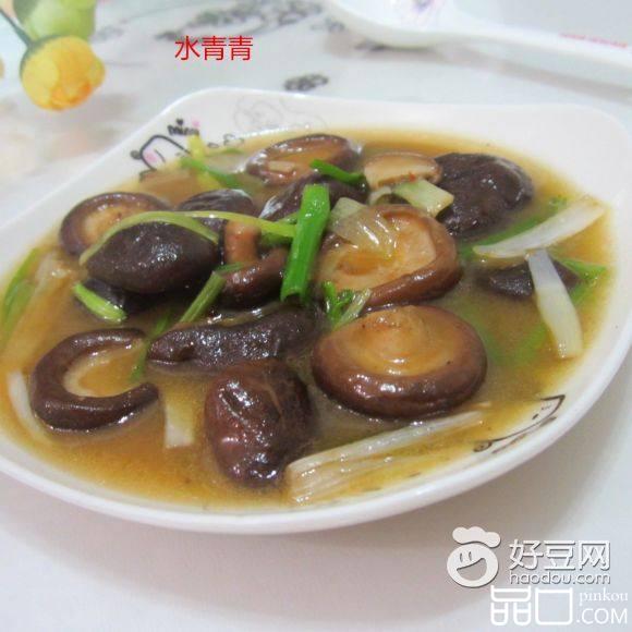 芹菜大蒜烧香菇