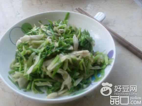 凉拌水芹菜